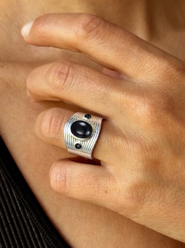 Nomad Vergulde ring met edelsteen