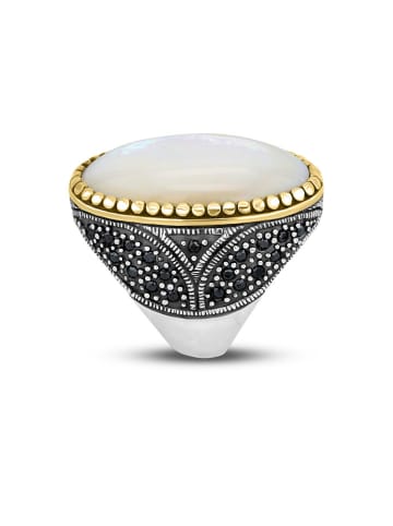 Nomad Vergulde ring met parelmoer