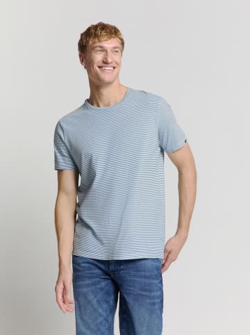 No Excess Shirt in Hellblau