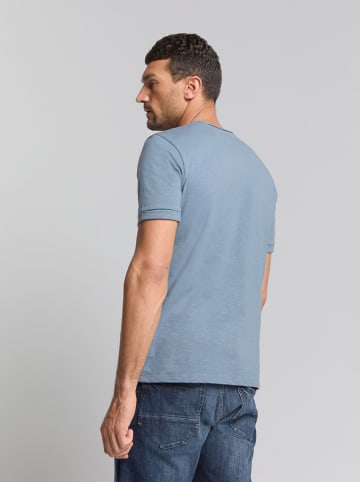 No Excess Shirt in Blau