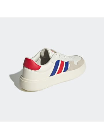 adidas Sneakersy w kolorze kremowym
