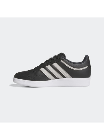 adidas Sneakers in Schwarz