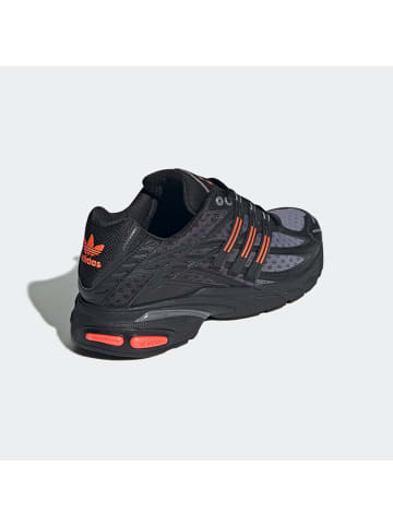 adidas Sneakers in Schwarz