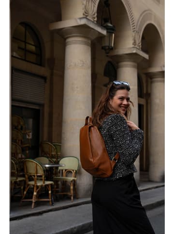 Victor & Hugo Paris Leder-Rucksack ''Sadie'' in Kamel - (B)25 x (H)45 x (H)5 cm