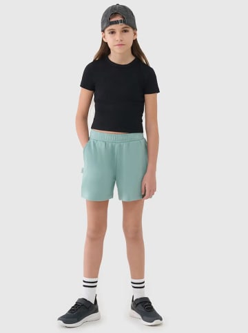 4F Shorts in Türkis