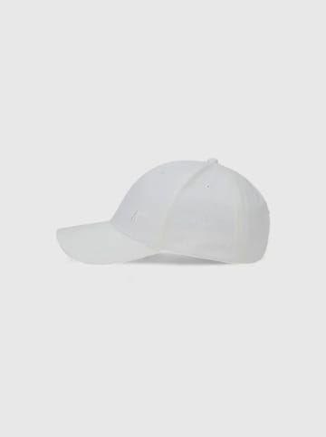 4F Cap in Creme