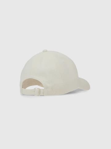 4F Cap in Creme