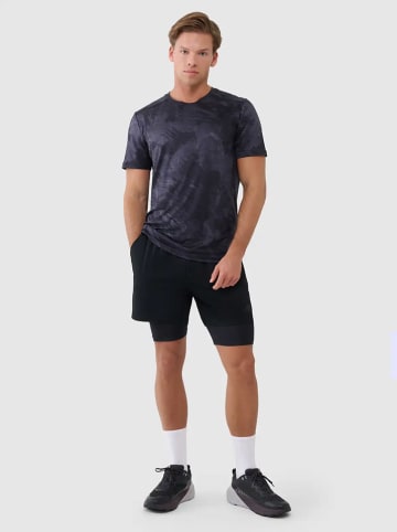 4F Funktionsshorts in Schwarz