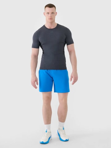 4F Funktionsshorts in Blau