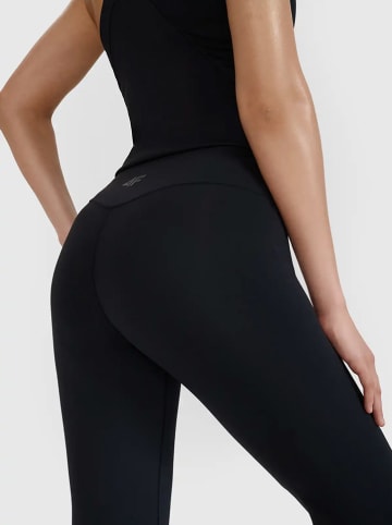 4F Funktionsleggings in Schwarz