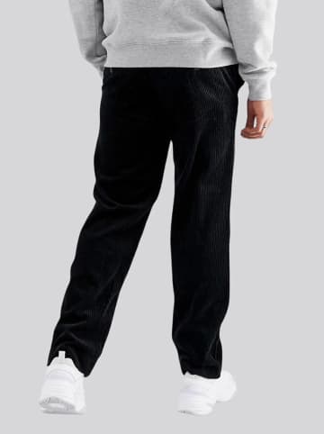 Weekday Cordhose in Schwarz