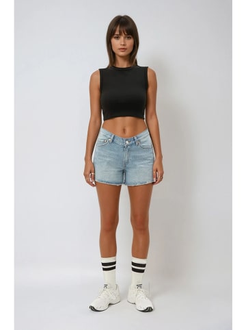 Weekday Jeans-Shorts in Hellblau