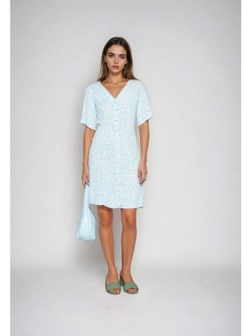 Monki Kleid in Hellblau