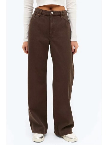 Monki Dżinsy - Comfort fit - w kolorze brązowym