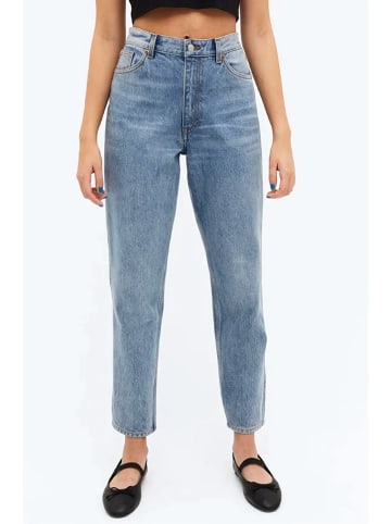 Monki Jeans - Taperred fit - in Hellblau