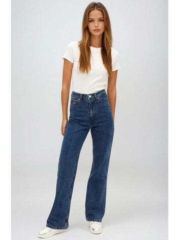 Monki Dżinsy - Regular fit - w kolorze niebieskim