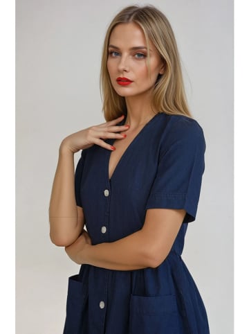 Monki Kleid in Dunkelblau