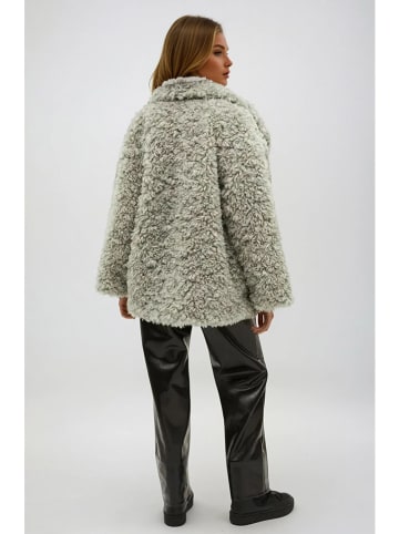 Monki Teddyjacke in Khaki