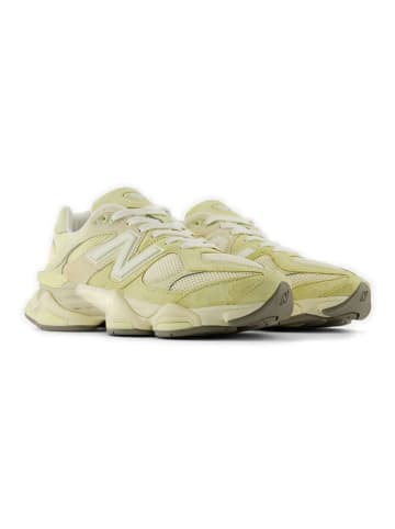 New Balance Leder-Sneakers "9060" in Gelb