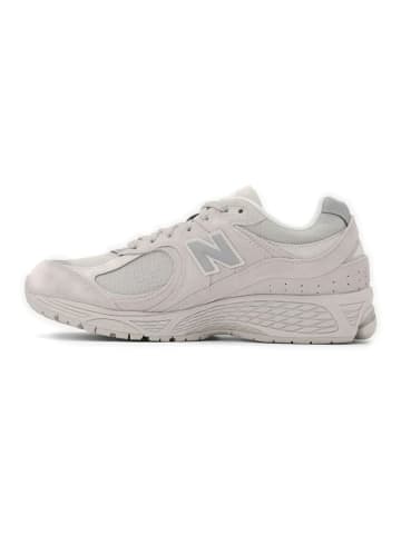 New Balance Leder-Sneakers "2002R" in Creme