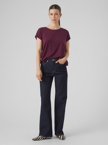 Vero Moda Shirt in Bordeaux