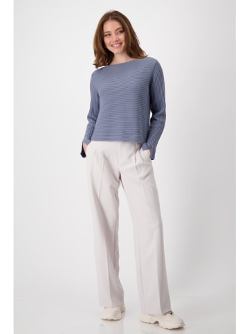 monari Sweter w kolorze niebieskim