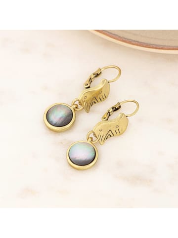 LA CHIQUITA Vergulde oorhangers "Shell Rocks" met parelmoer