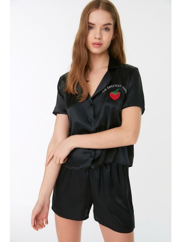trendyol Pyjama in Schwarz