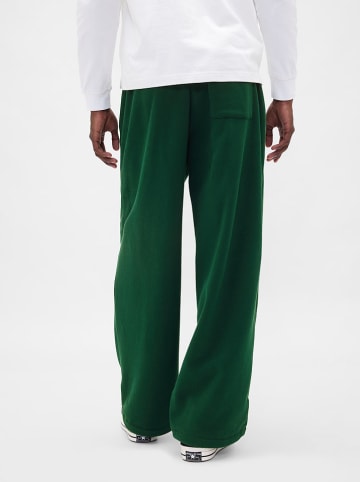 GAP Sweathose in Grün
