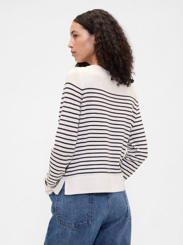GAP Pullover in Creme