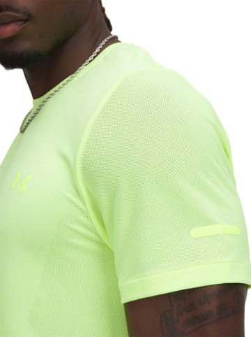 Under Armour Koszulka sportowa w kolorze zielonym