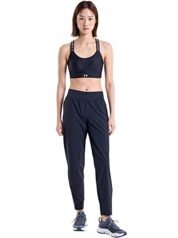 Under Armour Spodnie sportowe w kolorze czarnym