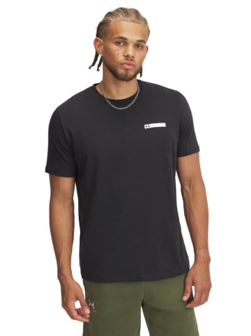Under Armour Koszulka w kolorze czarnym