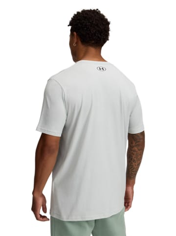 Under Armour Shirt in Weiß