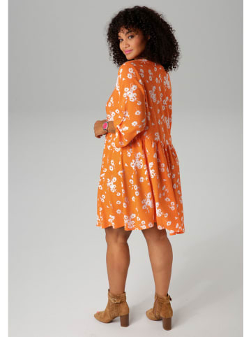 Aniston Kleid in Orange/ Weiß