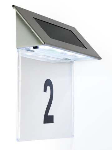 Lifa Living LED-Solar-Hausnummernschild in Silber - (B)18,5 x (H)19 x (T)5 cm