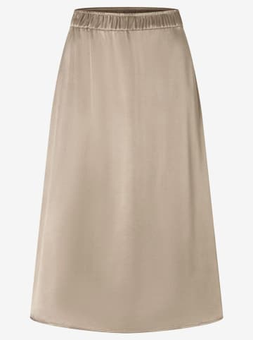 More & More Rock in Beige