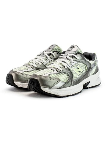 New Balance Sneakersy "530" w kolorze srebrnym