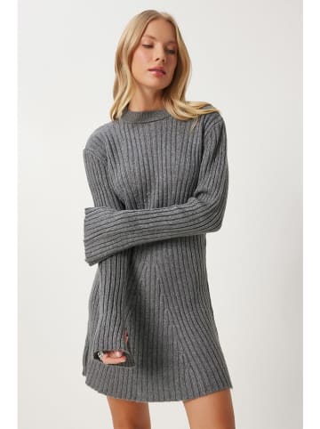 Happiness Istanbul Kleid in Grau