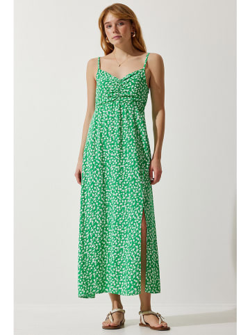 Happiness Istanbul Kleid in Grün