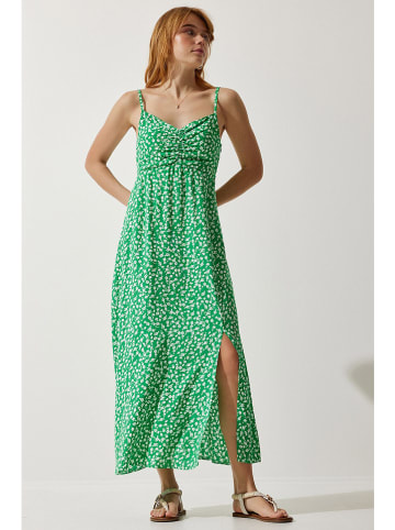 Happiness Istanbul Kleid in Grün