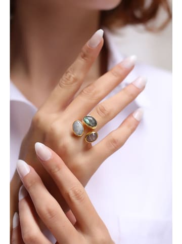 L'Atelier de Gaia Vergulde ring met edelsteen