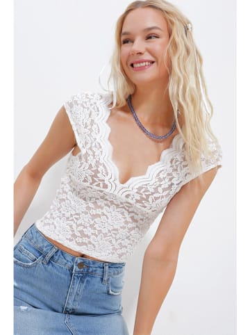 trendyol Shirt in Weiß
