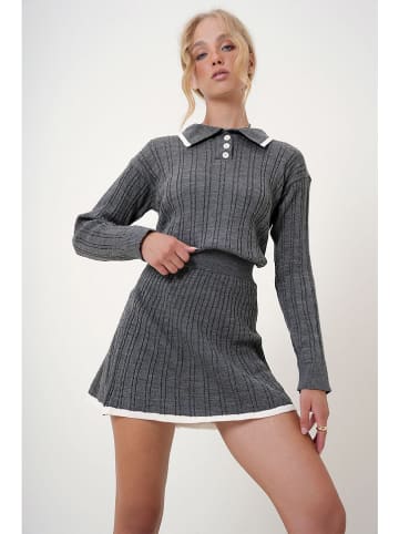 trendyol 2-delige outfit antraciet