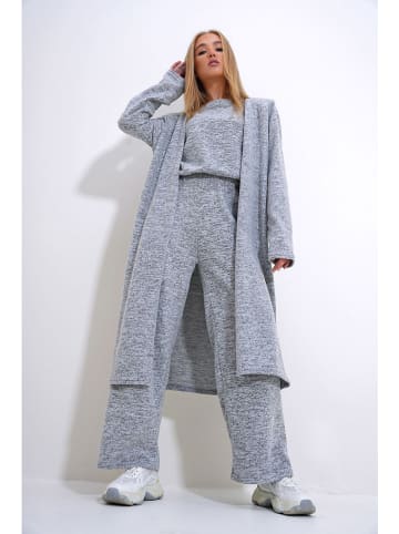 trendyol 3-delige  outfit grijs