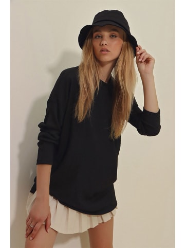 trendyol Longsleeve in Schwarz