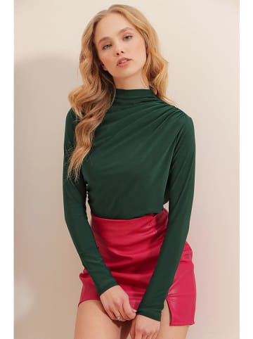 trendyol Bluse in Dunkelgrün