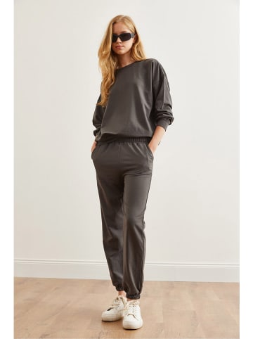 trendyol 2-delige outfit antraciet