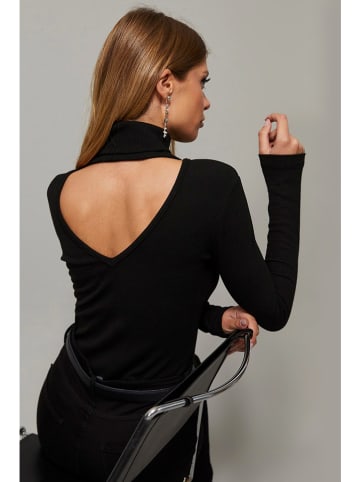 trendyol Longsleeve in Schwarz