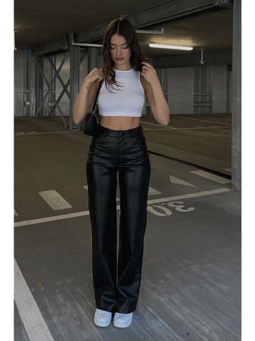 trendyol Hose in Schwarz